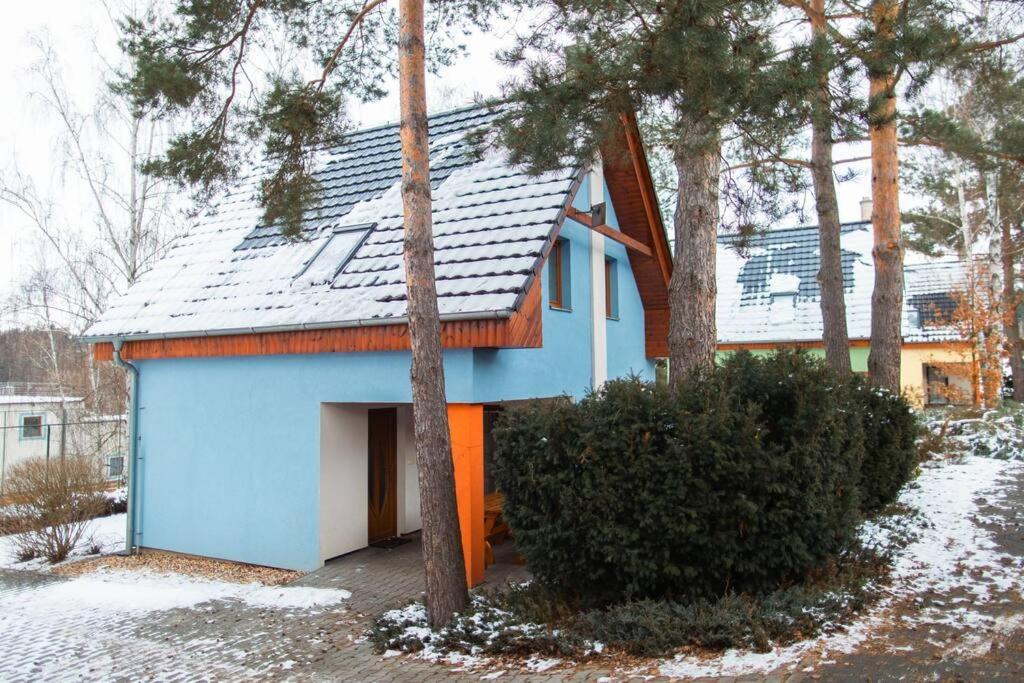 Chaty Kolodeje-Ubytovani U Reky V Soukromem Arealu-Blue Kolodeje nad Luznici Екстериор снимка